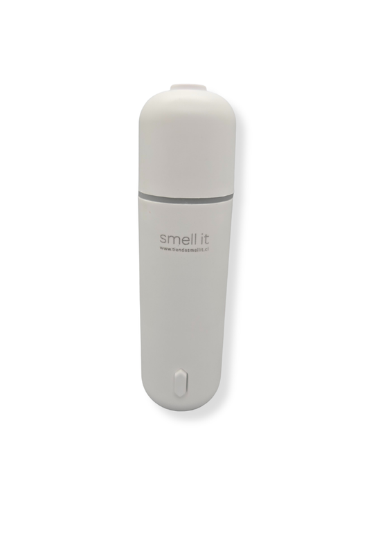 Difusor de Aromas Nebulizador Pilot para autos - Sensor de movimiento y bateria recargable